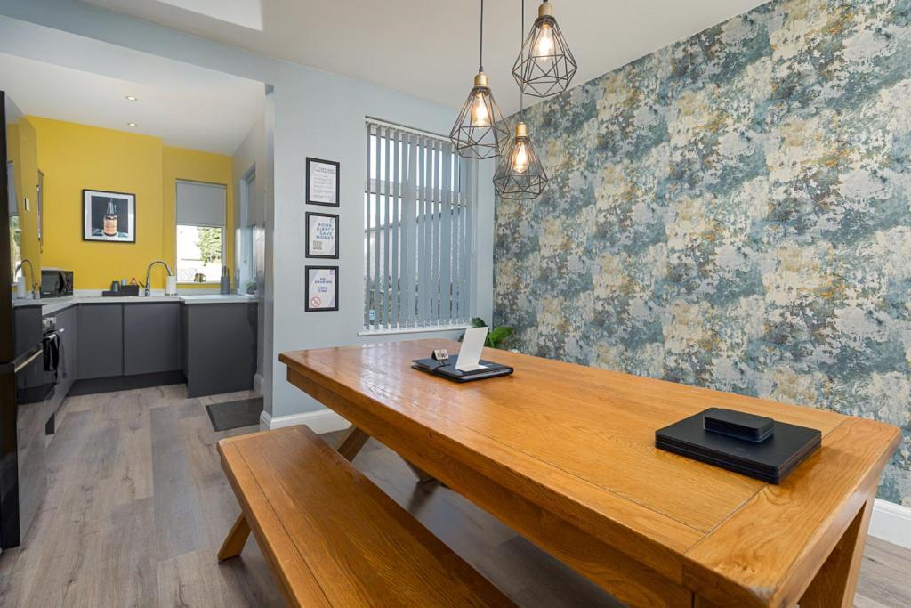 שפילד Modern Comfort-Family-Friendly-Near City & Peaks מראה חיצוני תמונה